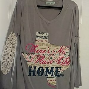 CUTE Texas Crocheted Elbow Tunic Tee